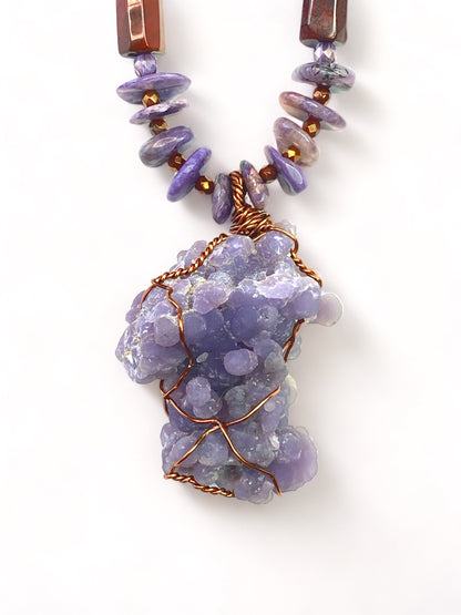 Grapes on Charoite